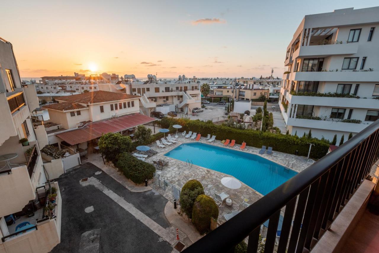 Alexis Apartments - Lovely 2-Bedroom With Swimming Pool Paphos 外观 照片