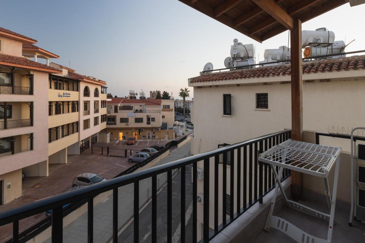 Alexis Apartments - Lovely 2-Bedroom With Swimming Pool Paphos 外观 照片